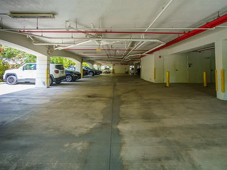 300 Majorca Ave #202 — Photo 10