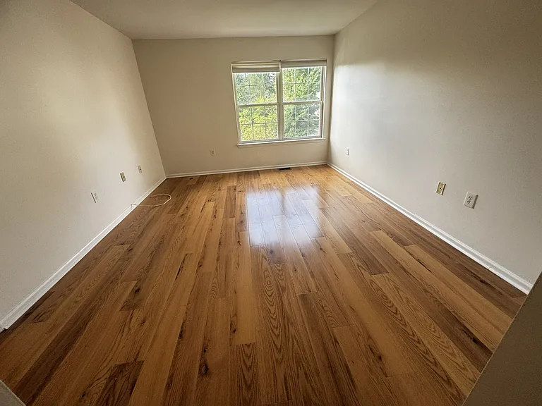 102 Wellington Park Dr — Photo 12