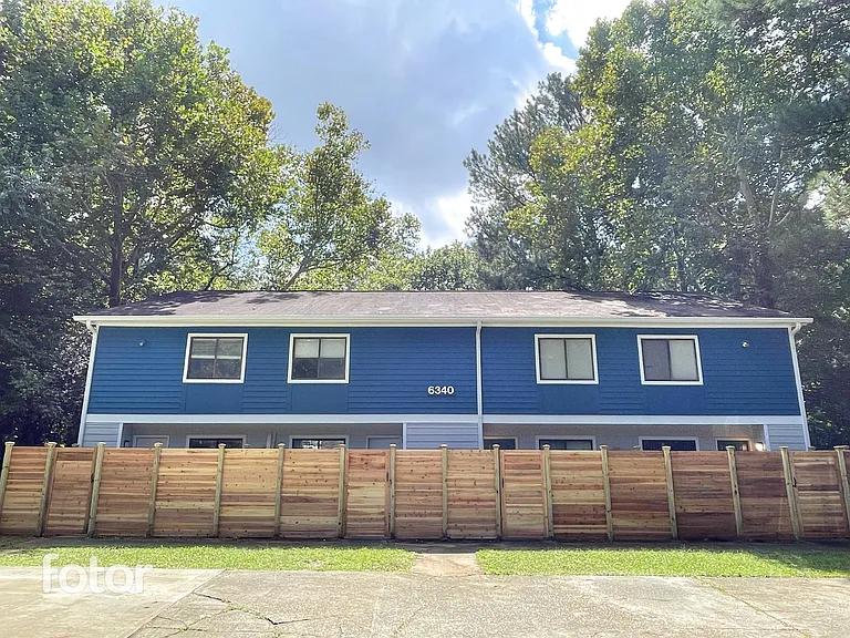 6340 Holcomb Way #A — Photo 1