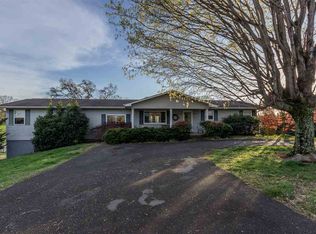 1047 Greenbriar Rd, Talbott, TN 37877