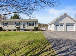 3 Newport Rd, Gansevoort, NY 12831