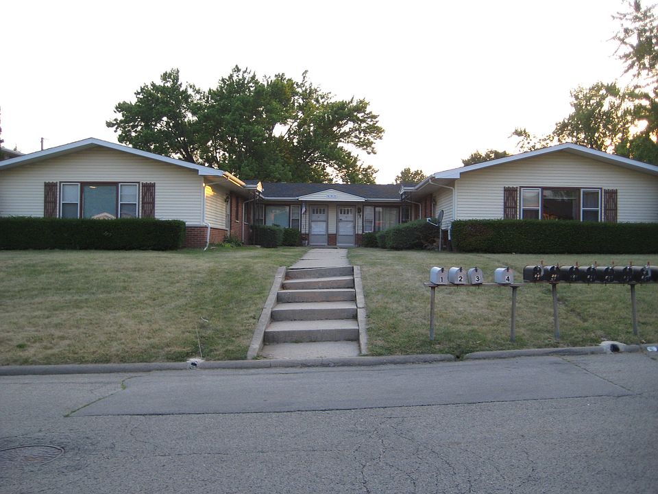 1st image of 552 Donna Dr APT 1
