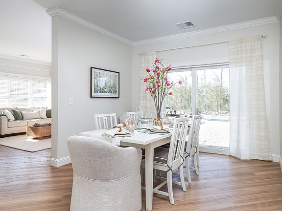 3rd image of 74 Rockingham Rd #111