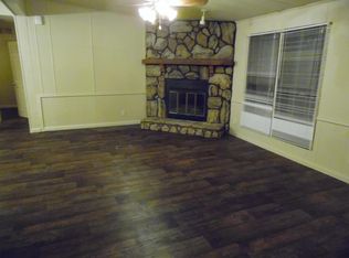 200 Spur, Holiday Lakes, TX 77515