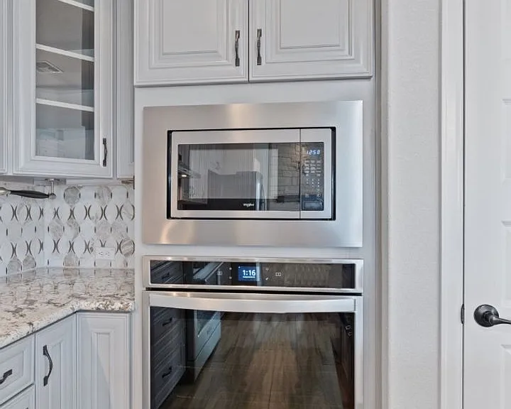 8316 Looksee Ln — Photo 18