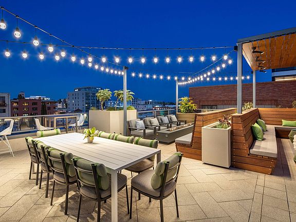 Rooftop Deck