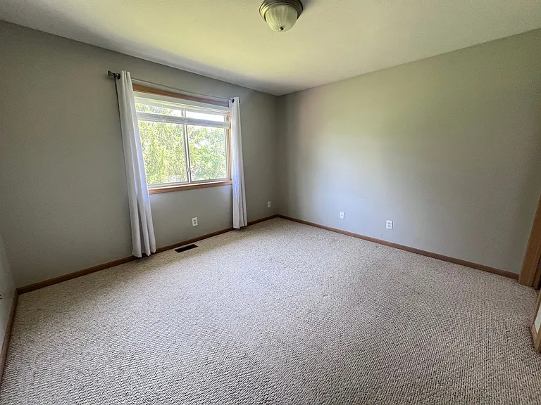 3739 Kinnrow Ct NW — Photo 9