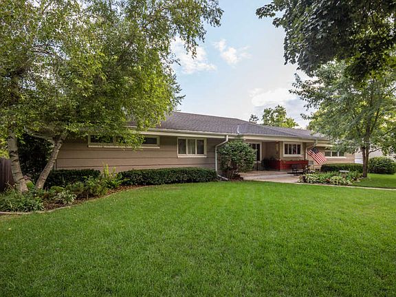 4th image of 119 Windsor Dr