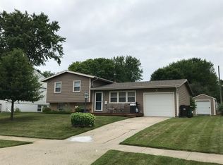 610 N 4th Ave, Winterset, IA 50273