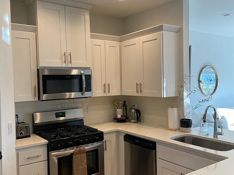 16671 SE Sunshower Pl — Photo 2