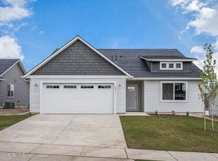 6224 W Bowmore Ln, Rathdrum, ID 83858