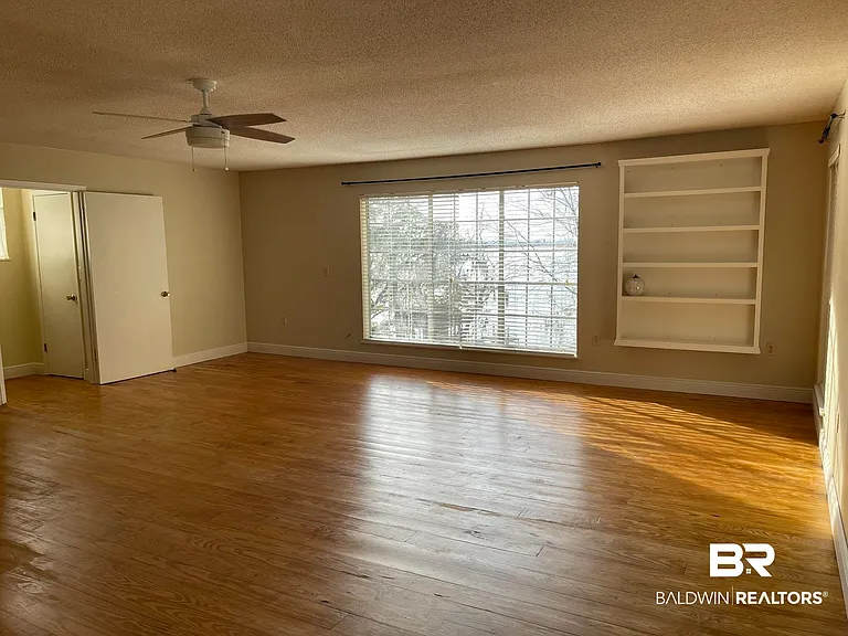6621 Purvis Rd — Photo 38