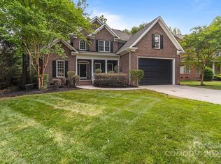 2213 Normandin Ct, Charlotte, NC 28216