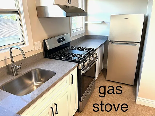1809 Filbert St #A1 — Photo 2