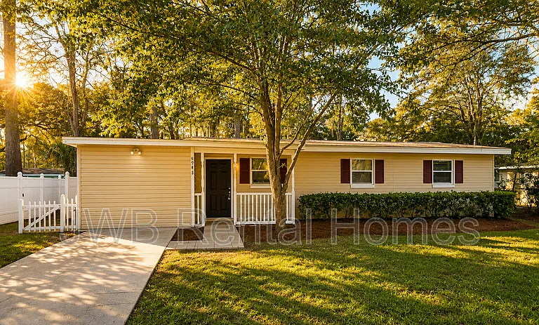 6948 Christopher Robin Dr — Photo 1