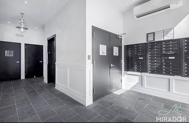 Rented by Mirador Real Estate | media 17