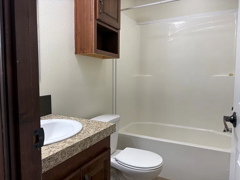 2050 Four Seasons Dr #153 — Photo 9