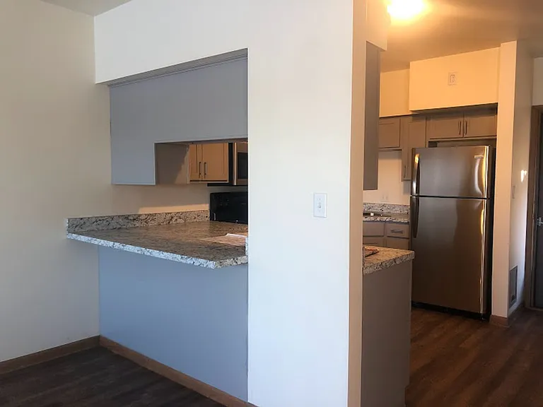 211 N 2nd St — Photo 5