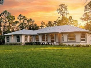 440 33rd Ave NE, Naples, FL 34120