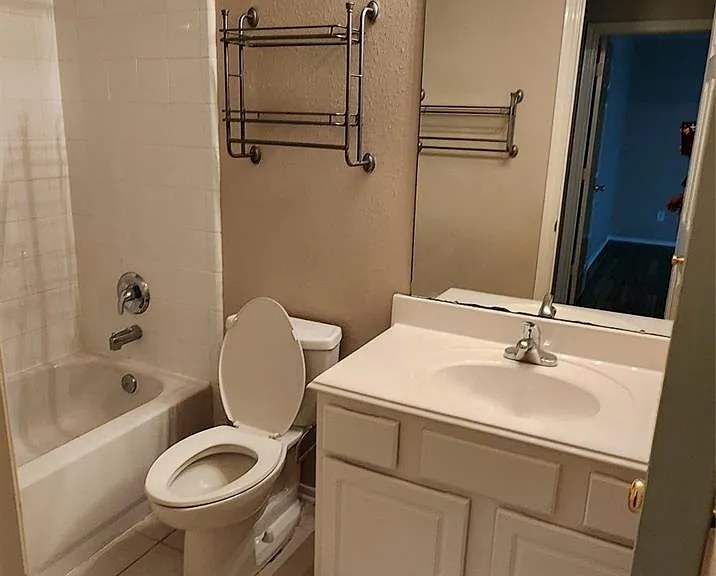 7422 Cheeca Lodge Ln — Photo 20