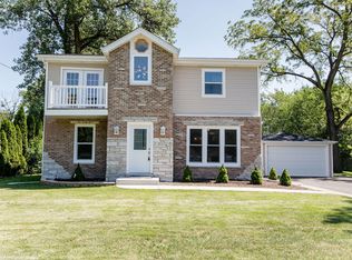 15225 Le Claire Ave, Oak Forest, IL 60452