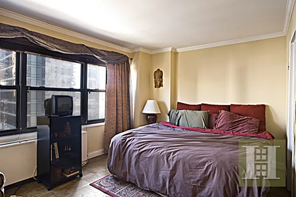 Sold by Halstead Real Estate | media 8