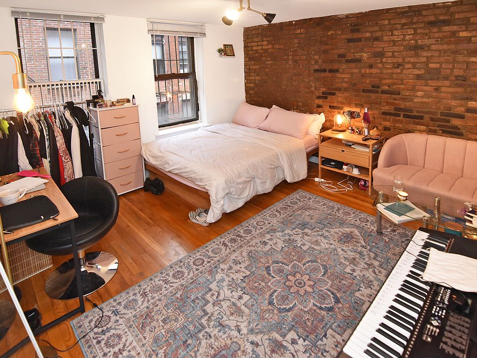 1st image of 158 Orchard St APT 4C