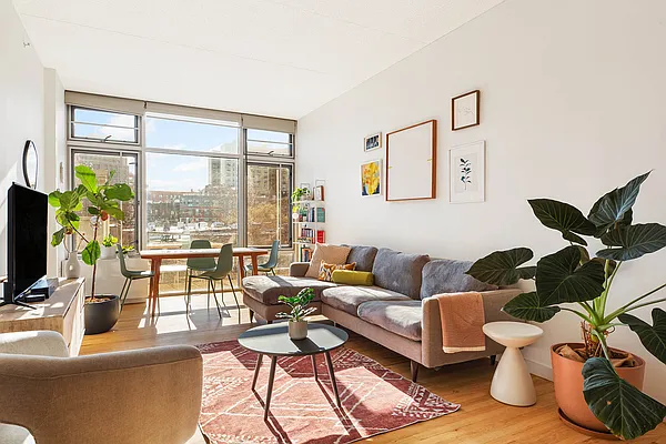 Sold by Compass | media 1