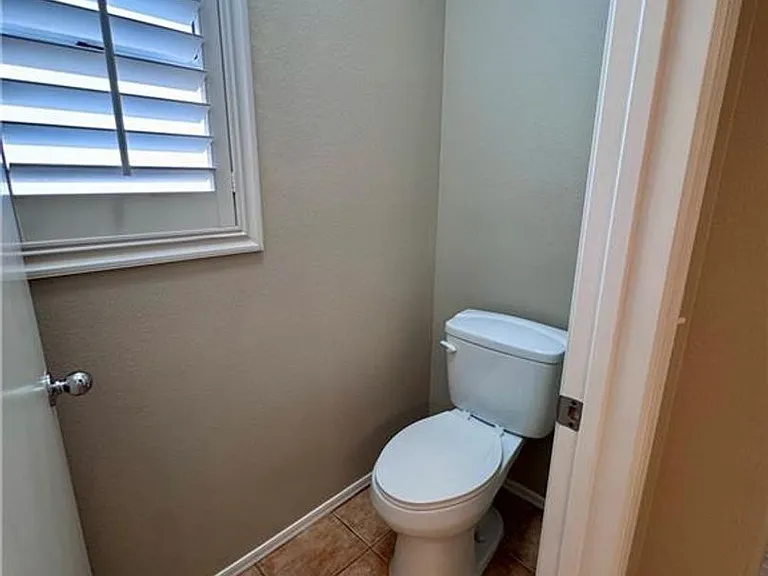 2110 Eagle Watch Dr — Photo 35