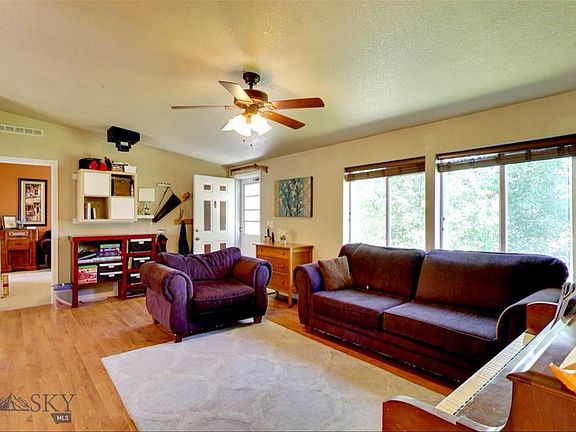 4th image of 349 Green Belt Dr
