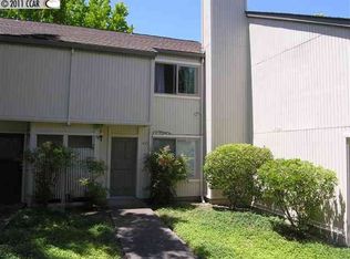 421 Chalda Way, Moraga, CA 94556