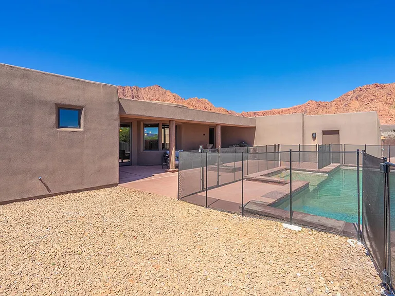 1637 N Olla Cir — Photo 55