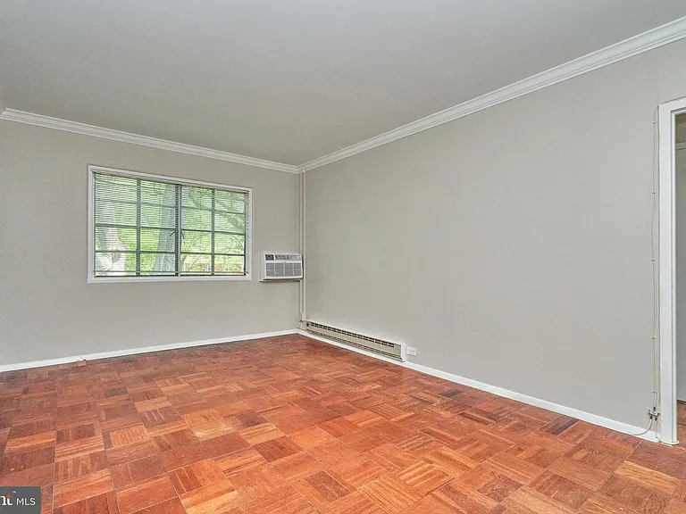 1553 Mount Eagle Pl — Photo 20