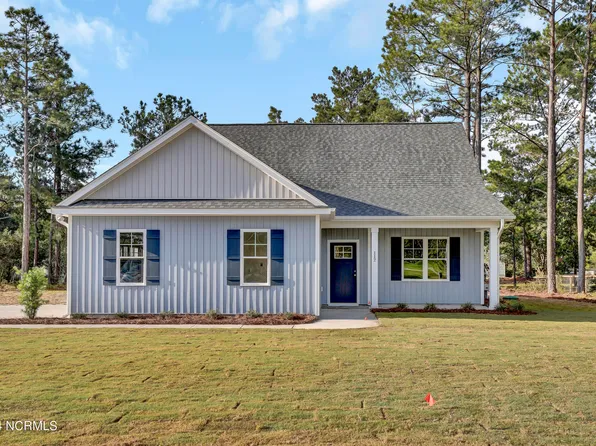 112 Watts Landing Road, Hampstead, NC 28443