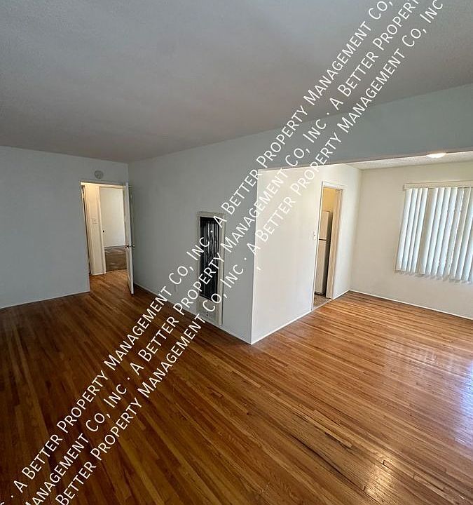 1st image of 1218 E 2nd St APT 9