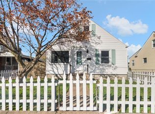 188 Baxter St, Pawtucket, RI 02861
