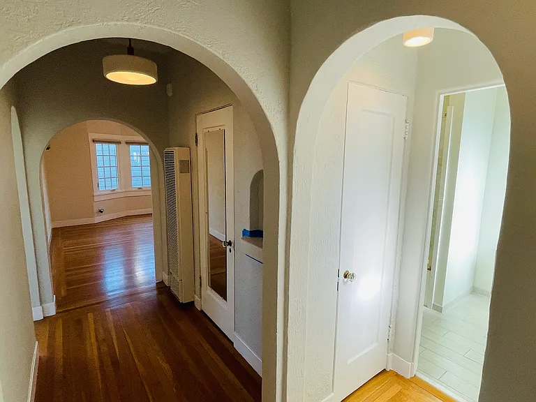 845 Waller St #4 — Photo 7
