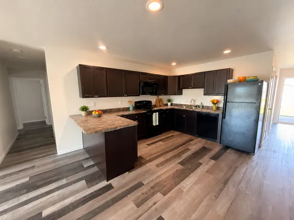 3127 Barrington Pl, Plover, WI 54467