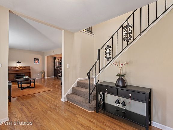 2nd image of 1112 Sprucewood Dr