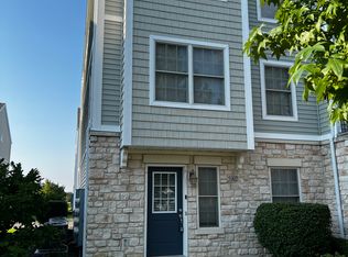 5902 Winberry Creek Dr, Dublin, OH 43016