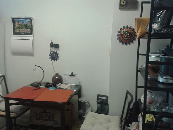 4th image of 2430 29th St APT 3A