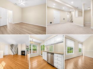 6016 Rockton Ct #1, Centreville, VA 20121