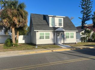 117 S Halifax Ave, Daytona Beach, FL 32118