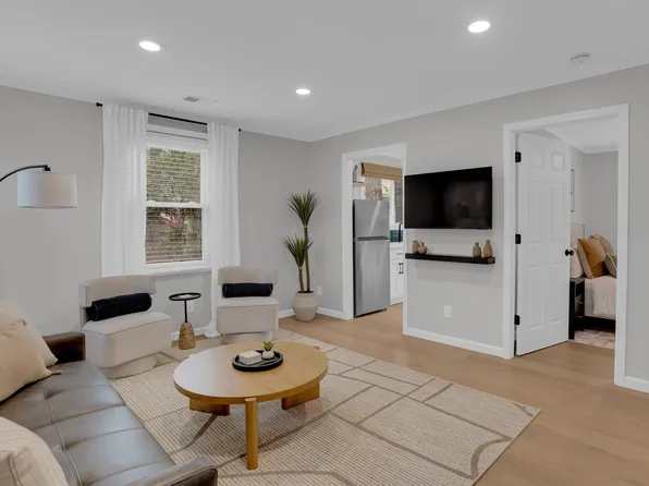 254 Vallejo Cir APT A, Columbia, SC 29206