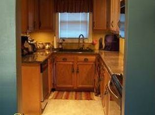 613 S 13th St, Clear Lake, IA 50428