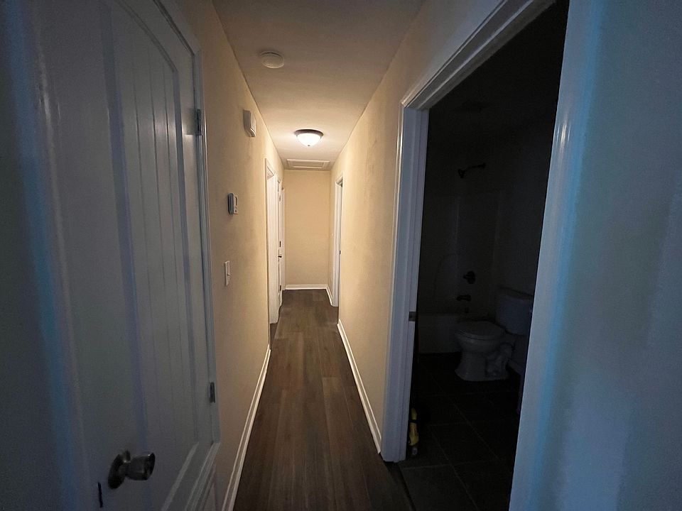1st image of 6276 Ferguson Ct