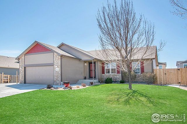 1st image of 629 Scotch Pine Dr