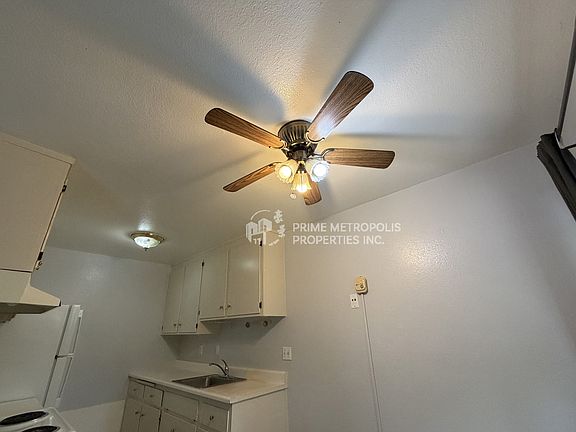 4th image of 1817 7th St #1