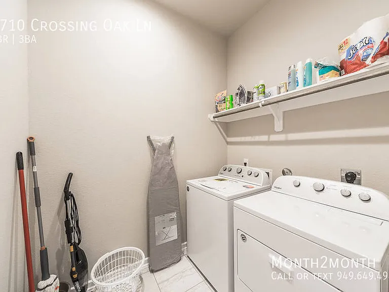 8710 Crossing Oak Ln — Photo 16
