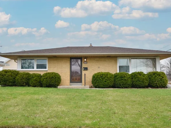 6040 North 95th STREET, Milwaukee, WI 53225